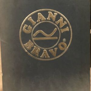 Giovani Bravo pumps worn once very sexy